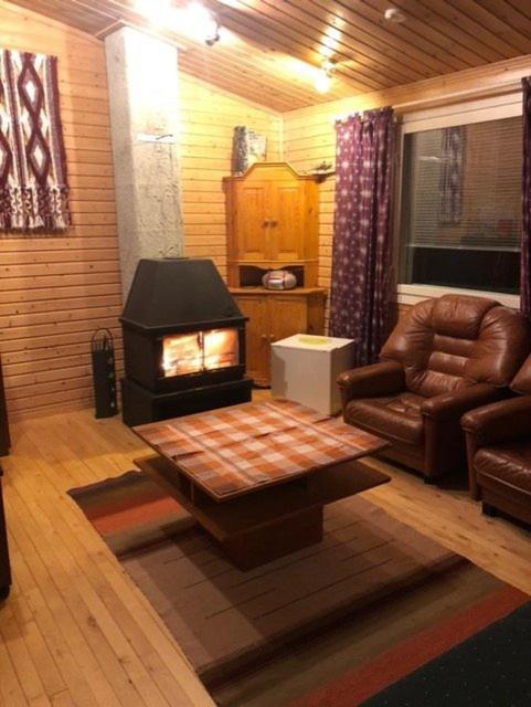 Hannunluhdan Lomamoekit Karijoki Extérieur photo