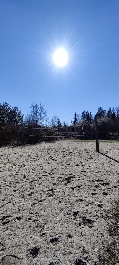 Hannunluhdan Lomamoekit Karijoki Extérieur photo