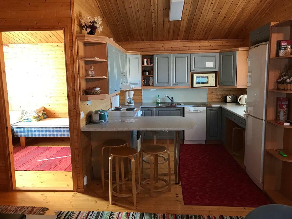 Hannunluhdan Lomamoekit Karijoki Extérieur photo