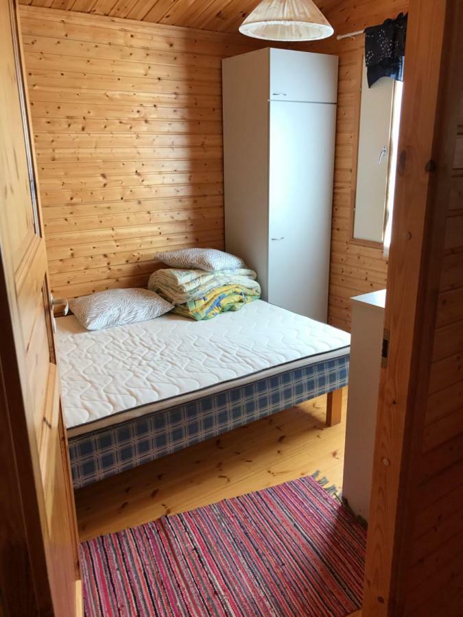 Hannunluhdan Lomamoekit Karijoki Extérieur photo