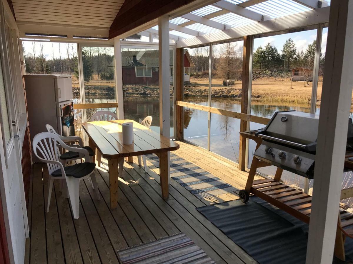Hannunluhdan Lomamoekit Karijoki Extérieur photo